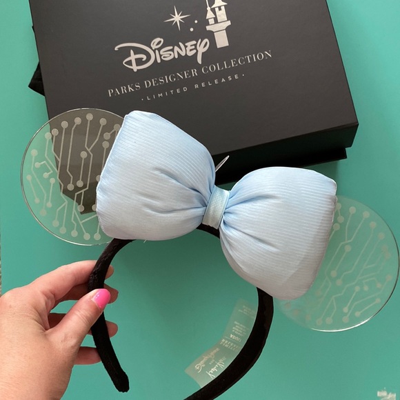 NWT Disney Parks Designer Collection Karlie Kloss coding ears. Never used, rare! - Picture 1 of 5